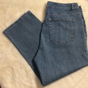 ☀️JONES NY☀️Capris☀️SZ 8☀️Stretch Denim☀️EUC